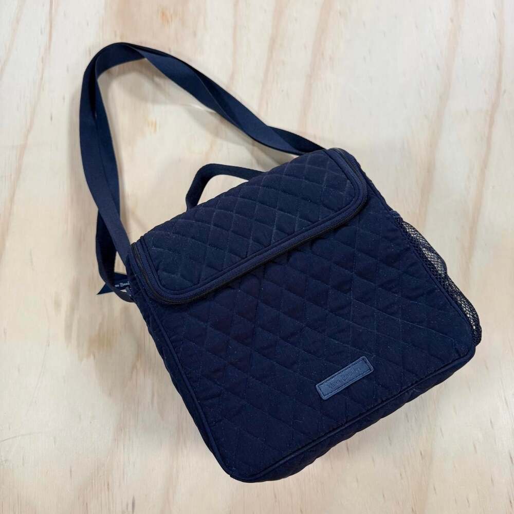 Vera Bradley Navy Blue Quilted Lunch Bag Adjustable Strap Insulated 10" Zip Clos - Picture 2 of 8